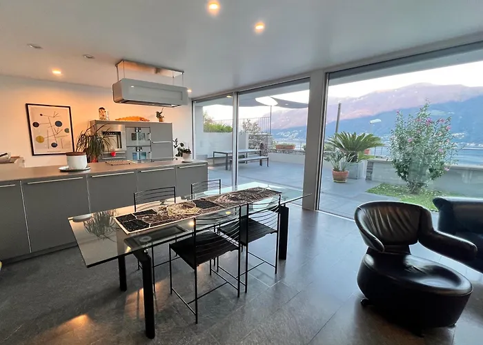 Moderno Con Ampia Terrazza Panoramica *