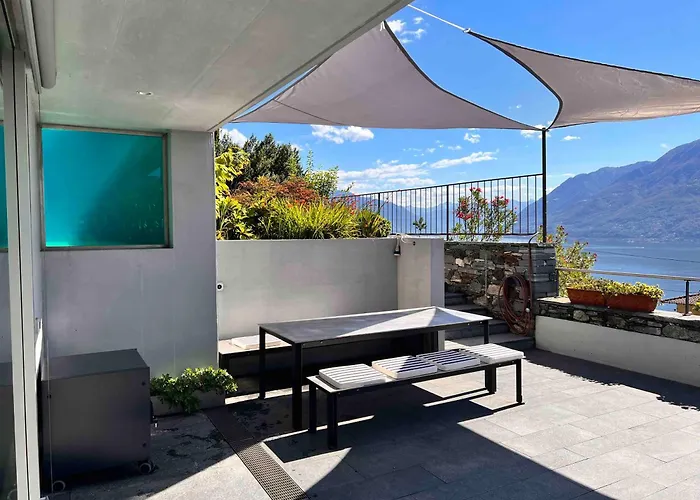 Moderno Con Ampia Terrazza Panoramica * Brissago